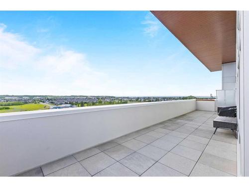 718-8505 Broadcast Avenue Sw, Calgary, AB - Outdoor With View