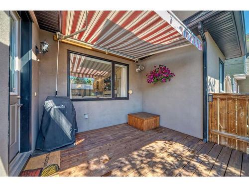 427 12 Avenue Ne, Calgary, AB - Outdoor With Deck Patio Veranda With Exterior