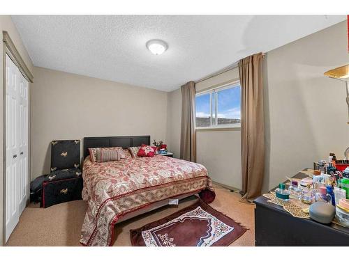 115 Falwood Way Ne, Calgary, AB - Indoor Photo Showing Bedroom