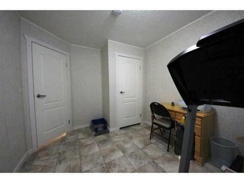 37070 Range Road 21, Rural Red Deer County, AB - Indoor Photo Showing Other Room