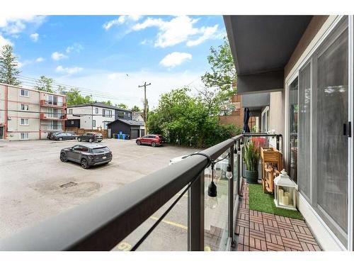 202-343 4 Avenue Ne, Calgary, AB - Outdoor With Balcony With Exterior