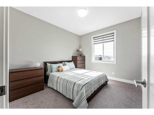 51 Carrington Crescent Nw, Calgary, AB - Indoor Photo Showing Bedroom