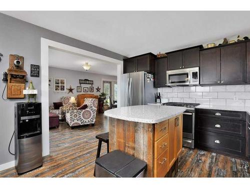 30123 Range Road 22, Rural Mountain View County, AB - Indoor Photo Showing Kitchen