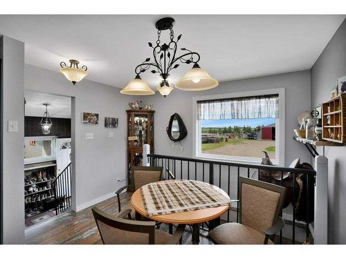 30123 Range Road 22, Rural Mountain View County, AB - Indoor