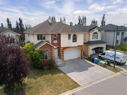 25 West Cedar Point SW Calgary, AB T3H 5E3