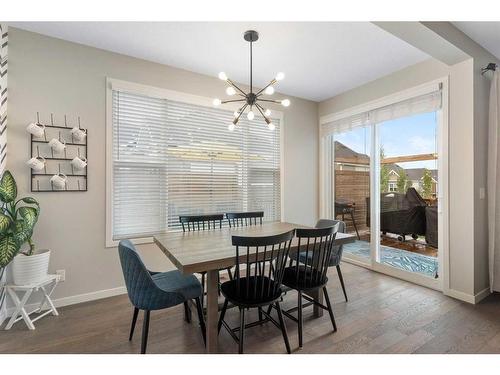 115 Cranbrook Hill Se, Calgary, AB - Indoor Photo Showing Dining Room