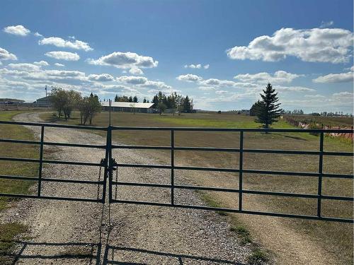 42125 Twp Rd 272, Rural Rocky View County, AB 