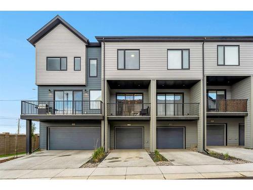 326 Evanscrest Square Nw, Calgary, AB - Outdoor With Balcony With Facade