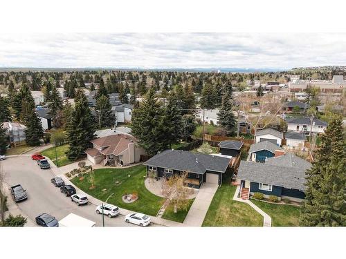 3727 Kerrydale Road Sw, Calgary, AB - Outdoor With View