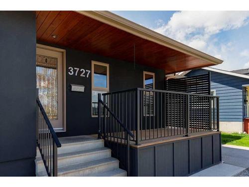 3727 Kerrydale Road Sw, Calgary, AB - Outdoor With Deck Patio Veranda With Exterior