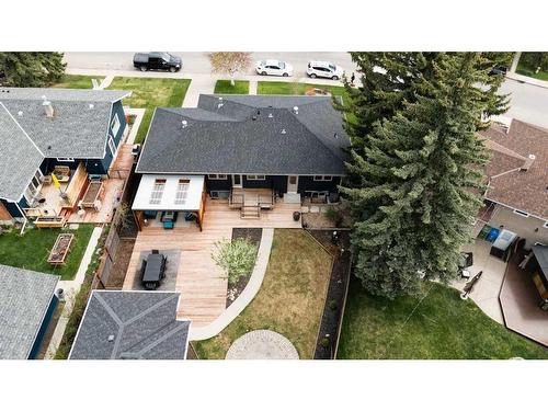 3727 Kerrydale Road Sw, Calgary, AB - Outdoor