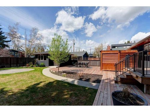 3727 Kerrydale Road Sw, Calgary, AB - Outdoor With Deck Patio Veranda