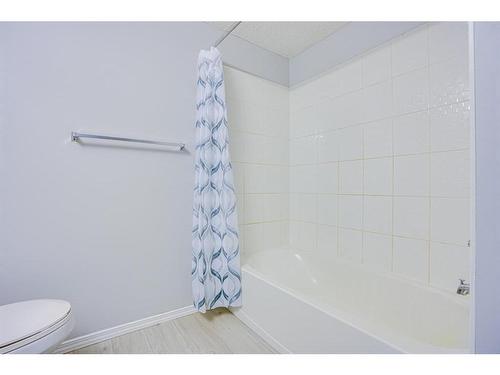 205-15 Saddlestone Way Ne, Calgary, AB - Indoor Photo Showing Bathroom