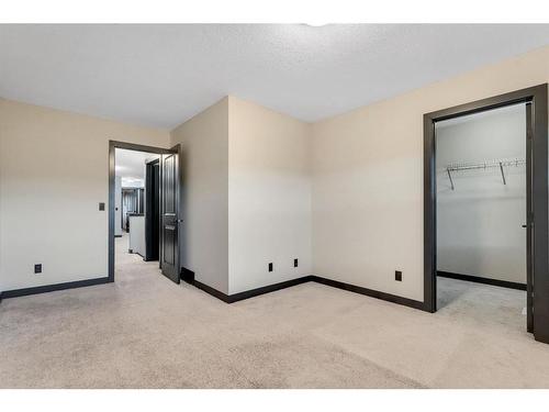 16 Nolanfield Crescent Nw, Calgary, AB - Indoor Photo Showing Other Room