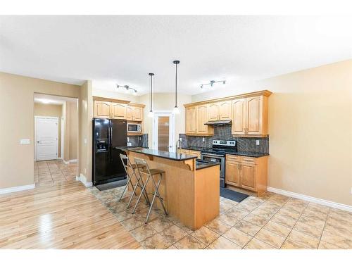 23 Taracove Estate Drive Ne, Calgary, AB - Indoor Photo Showing Kitchen