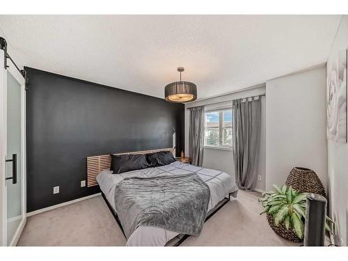 272 Copperstone Cove Se, Calgary, AB - Indoor Photo Showing Bedroom