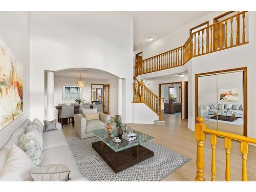 147 Coral Shores Landing Ne, Calgary, AB - Indoor Photo Showing Living Room