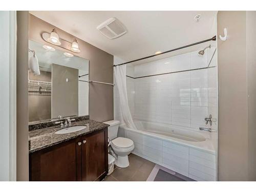 2007-910 5 Avenue Sw, Calgary, AB - Indoor Photo Showing Bathroom