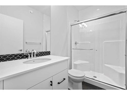 113 Amblehurst Rise Nw, Calgary, AB - Indoor Photo Showing Bathroom