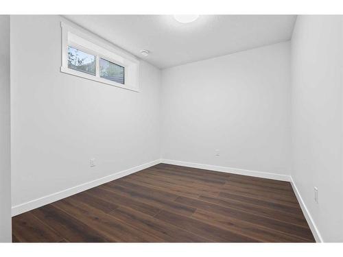 113 Amblehurst Rise Nw, Calgary, AB - Indoor Photo Showing Other Room