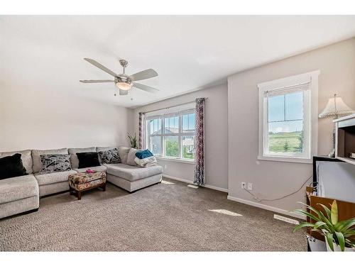 20 Nolancrest Green Nw, Calgary, AB - Indoor Photo Showing Living Room