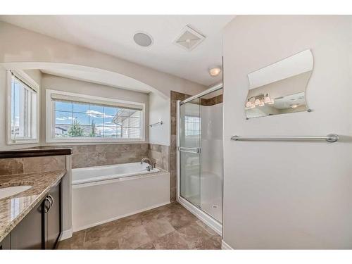 92 Silverado Skies Manor Sw, Calgary, AB - Indoor Photo Showing Bathroom