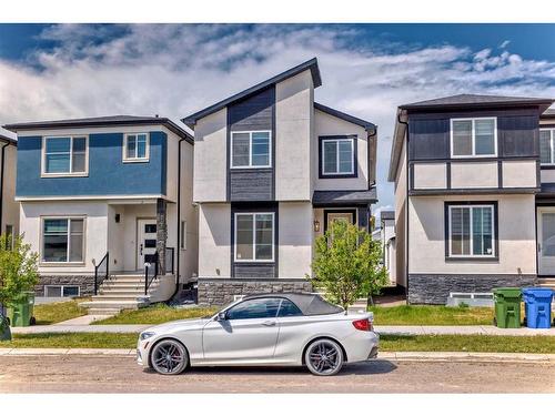 4834 87 Avenue Ne, Calgary, AB - Outdoor With Facade