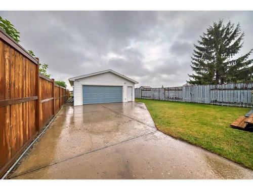 139 Abalone Way Ne, Calgary, AB - Outdoor