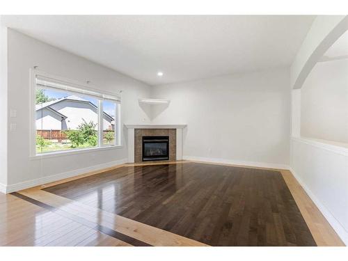 1565 Strathcona Drive Sw, Calgary, AB - Indoor With Fireplace