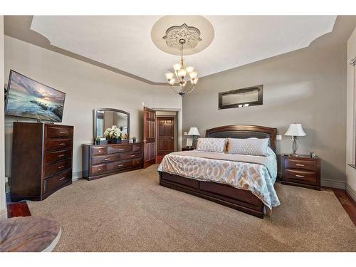 20 Lake Ridge, Olds, AB - Indoor Photo Showing Bedroom