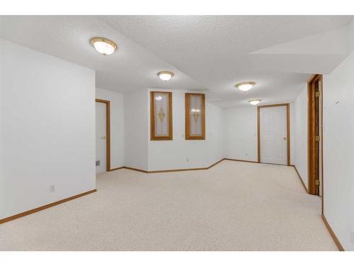 22 Douglasview Park Se, Calgary, AB - Indoor Photo Showing Other Room