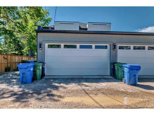 2-1416 19 Avenue Nw, Calgary, AB - Outdoor