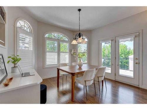 13007 Canso Place Sw, Calgary, AB - Indoor Photo Showing Dining Room