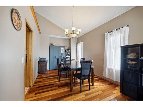 315 Hawkland Circle Nw, Calgary, AB - Indoor Photo Showing Dining Room