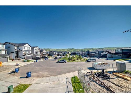 205 Precedence View, Cochrane, AB - Outdoor