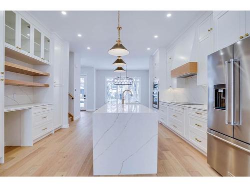 1429 43 Street Sw, Calgary, AB - Indoor Photo Showing Kitchen With Upgraded Kitchen