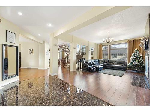 5 Elveden Point Sw, Calgary, AB - Indoor