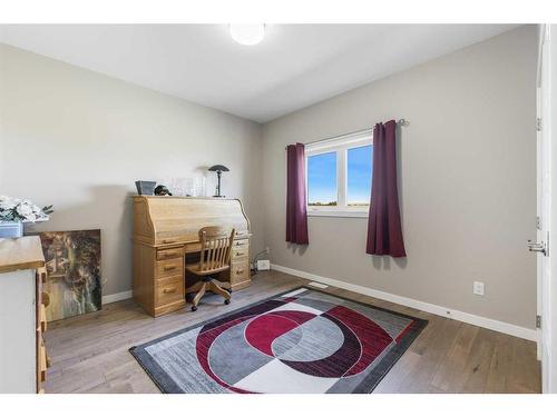 243077 Range Road 255, Rural Wheatland County, AB - Indoor