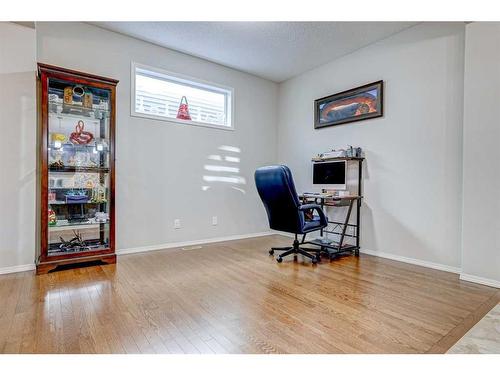 392 Nolan Hill Boulevard Nw, Calgary, AB - Indoor Photo Showing Office