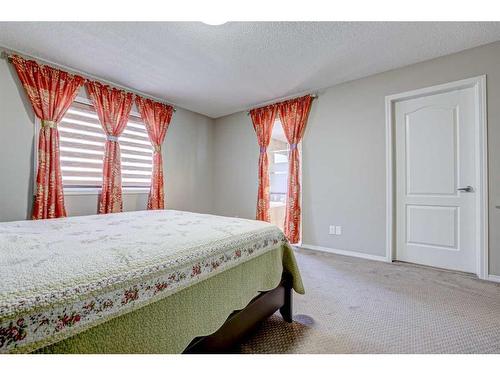 392 Nolan Hill Boulevard Nw, Calgary, AB - Indoor Photo Showing Bedroom