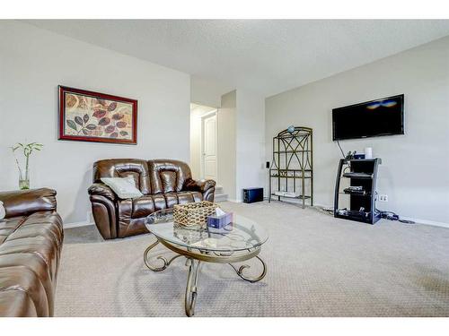 392 Nolan Hill Boulevard Nw, Calgary, AB - Indoor Photo Showing Living Room