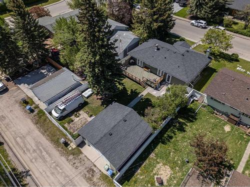 2728 49 Street Sw, Calgary, AB - Outdoor With View