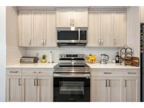 2306-42 Cranbrook Gardens Se, Calgary, AB - Indoor Photo Showing Kitchen