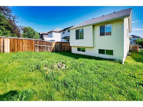 1072 Country Hills Circle Nw, Calgary, AB - Outdoor