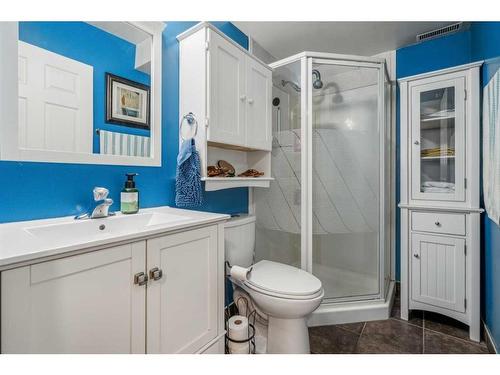 378 Arbour Grove Close Nw, Calgary, AB - Indoor Photo Showing Bathroom