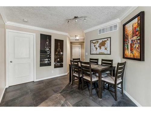 202-736 57 Avenue Sw, Calgary, AB - Indoor Photo Showing Dining Room