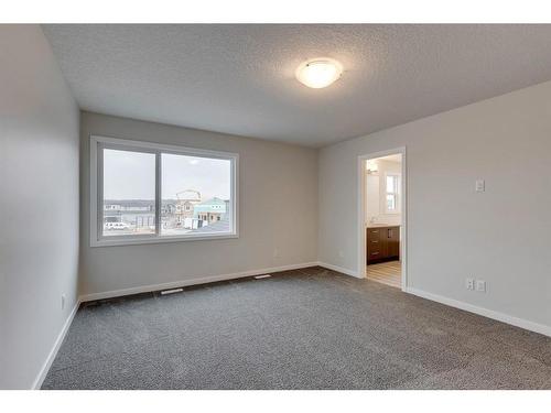 179 Wolf River Drive, Calgary, AB 