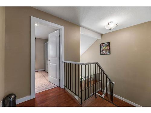 15 Beacham Way Nw, Calgary, AB - Indoor Photo Showing Other Room