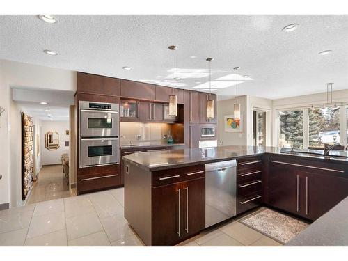 10931 Willowfern Drive Se, Calgary, AB - Indoor Photo Showing Kitchen With Upgraded Kitchen