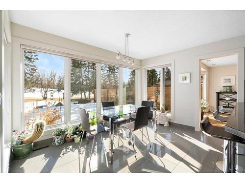 10931 Willowfern Drive Se, Calgary, AB - Indoor Photo Showing Dining Room